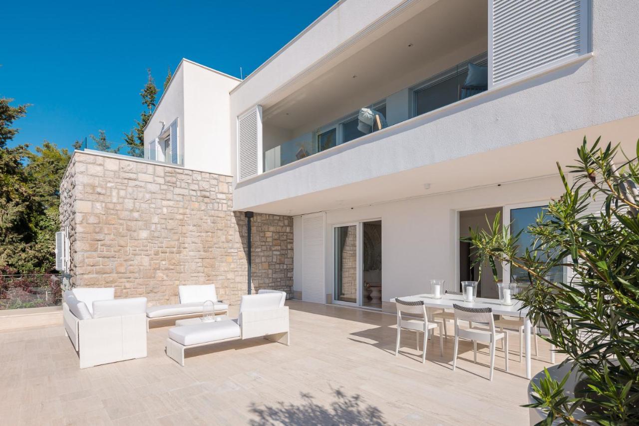 Luxury Seafront Villa Primosten Glamour With Private Pool, Sauna And Gym At The Beach In Primošten Exteriér fotografie
